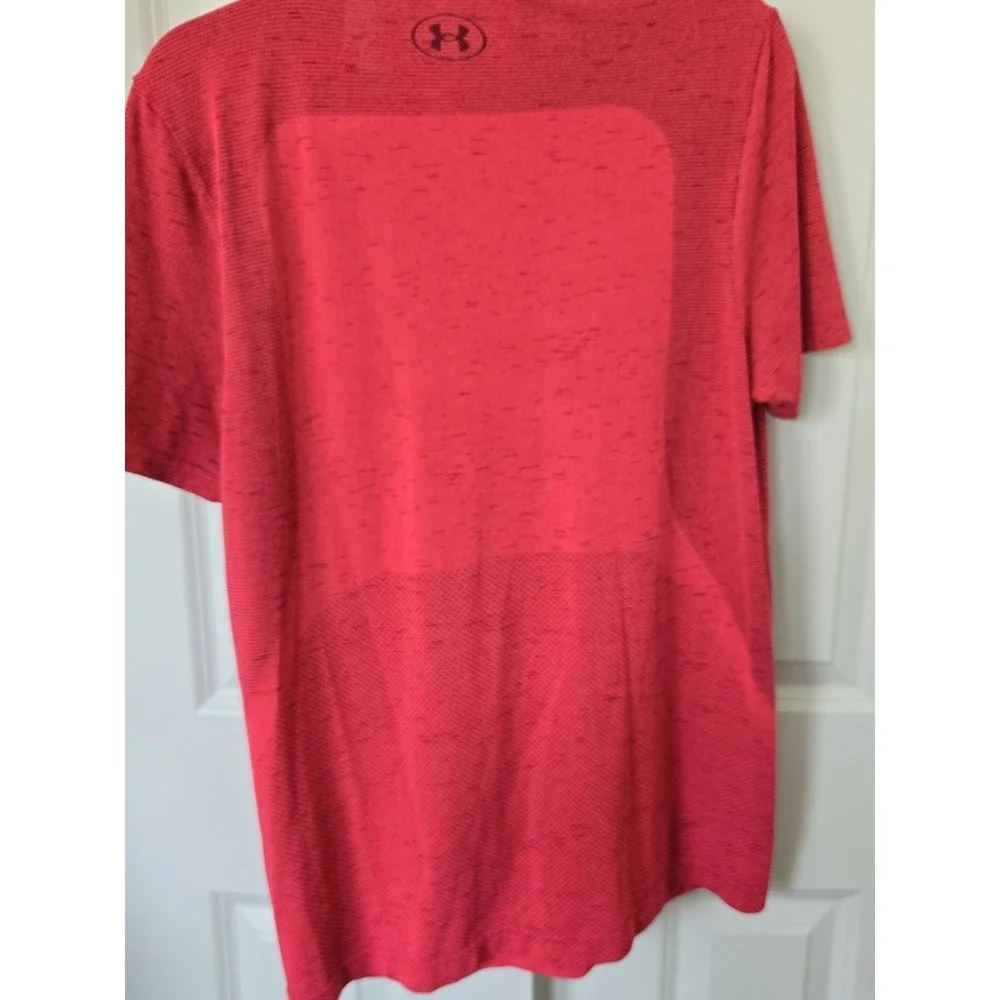 Under Armour Pink Tshirt Medium Size,Made In Jordania 4B0290